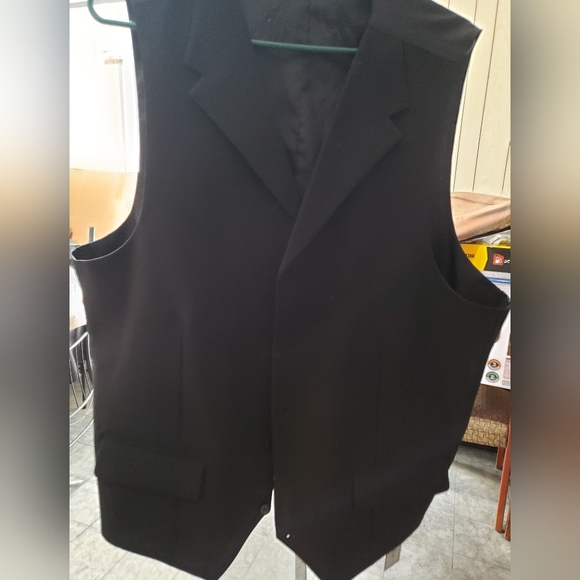 Mans Coat and vest.DO NOT BUNDLE - Picture 6 of 8